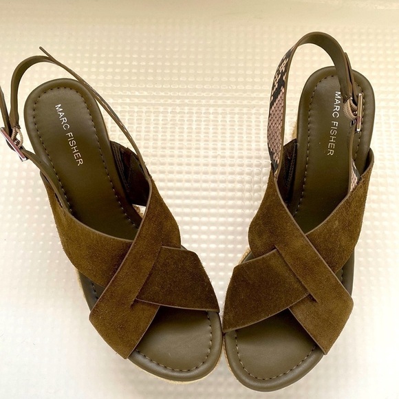 Marc Fisher Zevra Platform Espadrille Sandals Womens Green Suede Snake Print - Picture 2 of 7